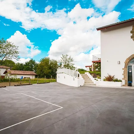 Perbos 1556 Panzió Labastide-Clairence