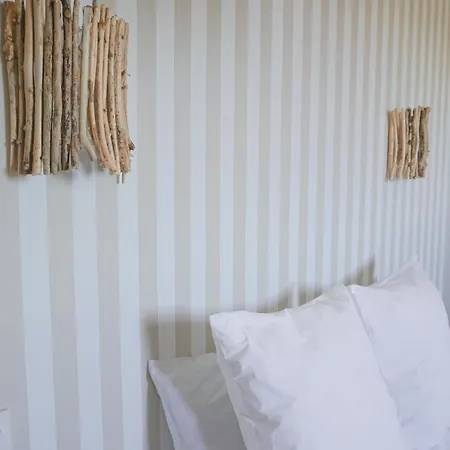 Perbos 1556 Bed & Breakfast La Bastide-Clairence