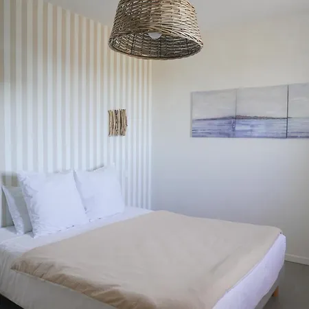 Perbos 1556 Bed & Breakfast La Bastide-Clairence