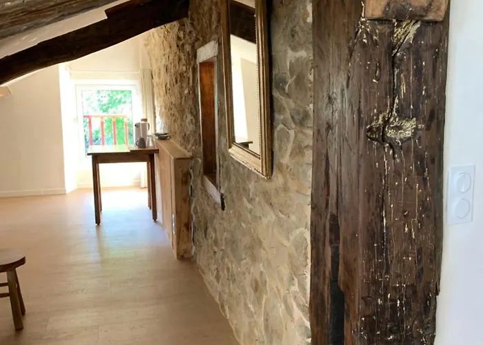 Perbos 1556 לינה וארוחת בוקר 4*